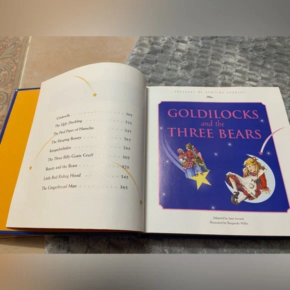 Treasury of Bedtime Stories - Picture 4 of 8